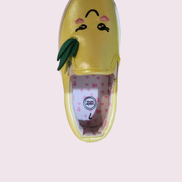 Wonder Nation Yellow Lemon Toddler Shoes Size 7 Girls - Picture 4 of 5